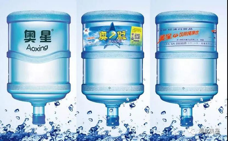 醫(yī)學保健專家明確指出：水是人體第一大必需營養(yǎng)素
